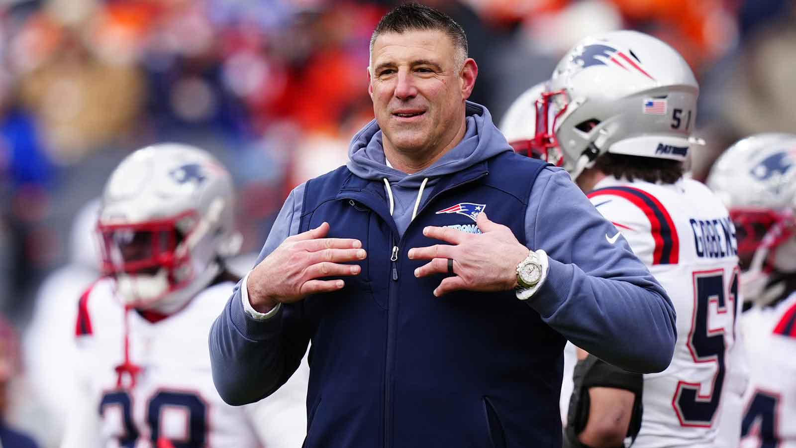 Mike-Vrabel-bags-NFL-Coach-of-the-Year-Award-days-before-Super-Bowl-LX.jpg
