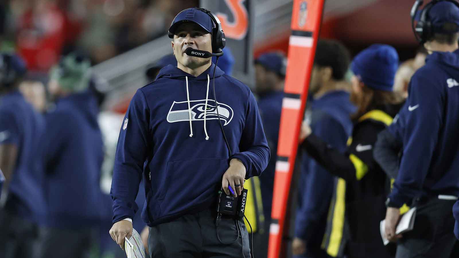Seattle-Seahawks-head-coach-Mike-Macdonald_0b3e49.jpg