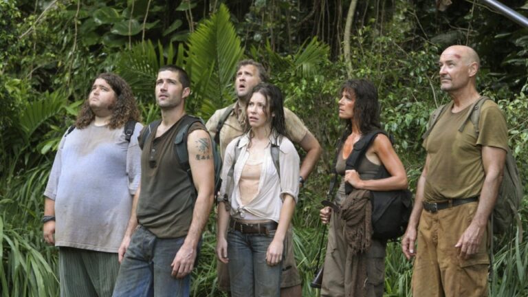 Simon Pegg Loved Lost But Has One Idea to Fix Its Ending